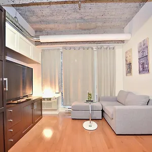 https://stylish-urban-loft-downtown.hotels-in-montreal.org