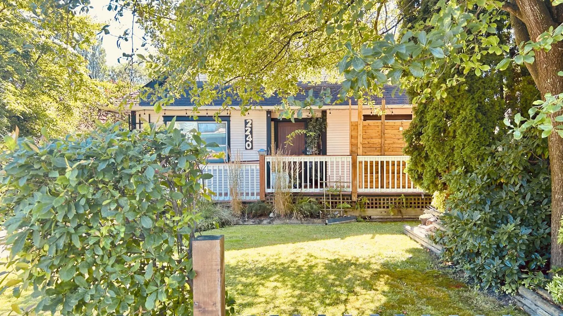 Airport-Yvr Guesthouse リッチモンド